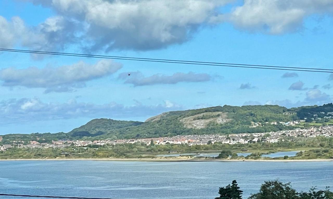 Holiday home Garth- Stunning Scenic Semi-rural With Games Conwy