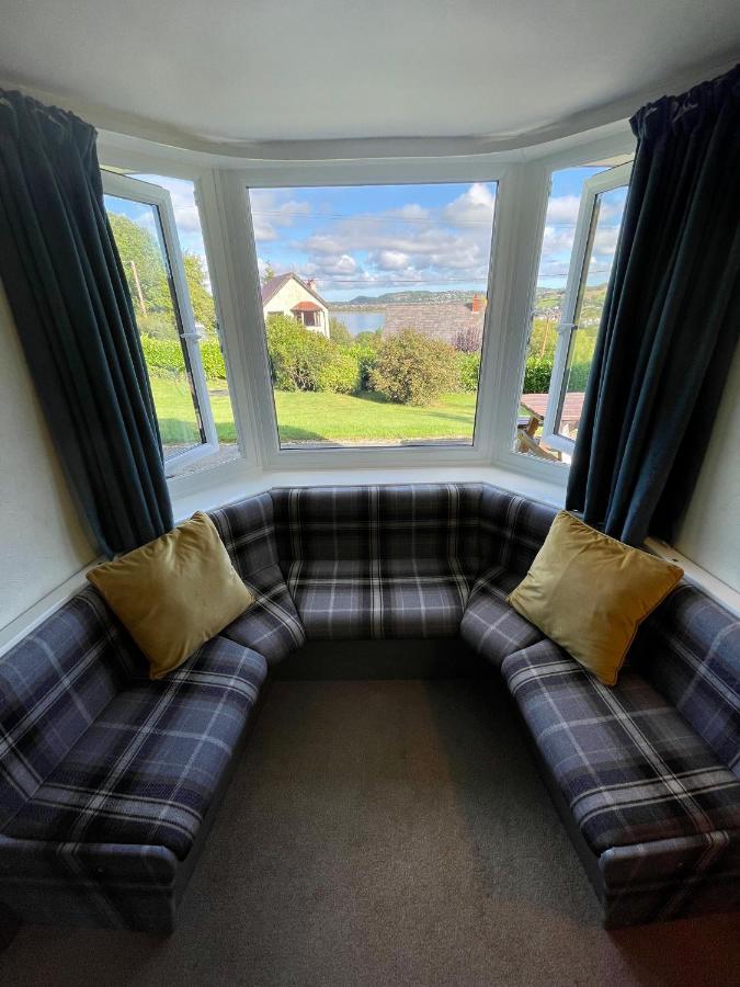 Holiday home Garth- Stunning Scenic Semi-rural With Games